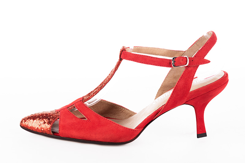 Scarlet red women's open back T-strap shoes. Tapered toe. High spool heels. Profile view - Florence KOOIJMAN